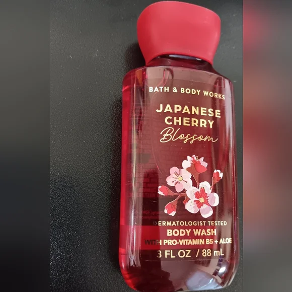 Body Cream & Body Wash (New) - Picture 3 of 4